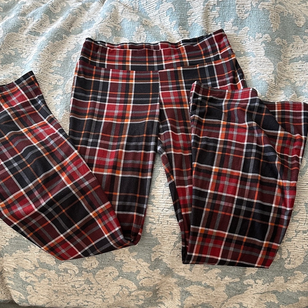 No Boundaries Rust, Orange, White and Black Plaid Leggings